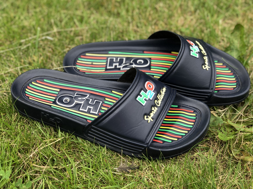 Mork Bla H2O Bathshoe Slippers Familiebutikken.no